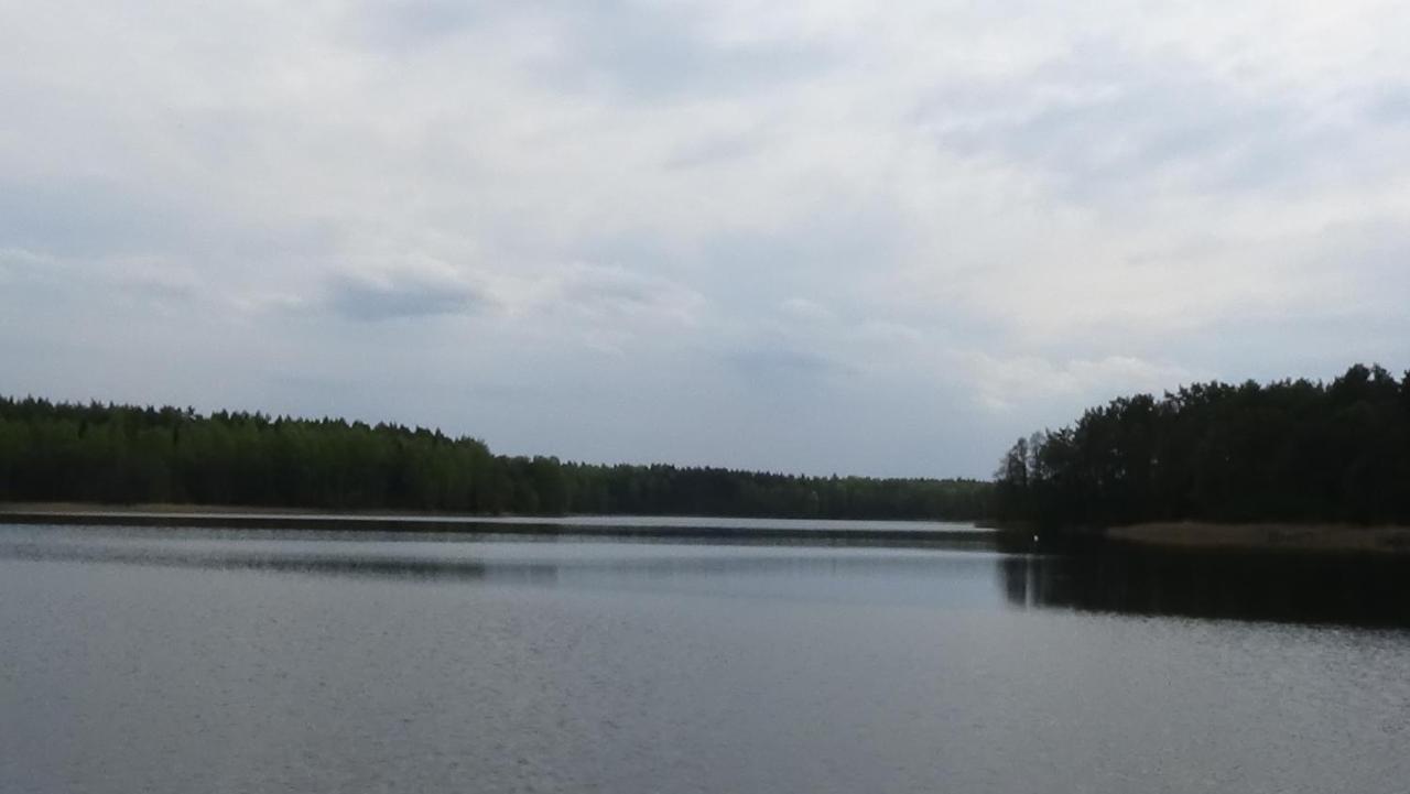 Domek Letniskowy Nad Jeziorem Marksewo Bagian luar foto